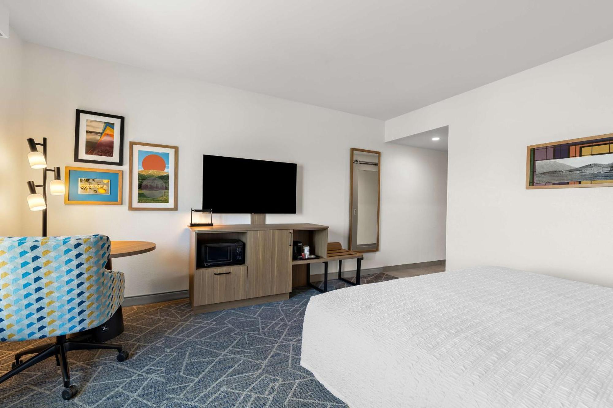 Hampton Inn & Suites Corona, Ca Экстерьер фото