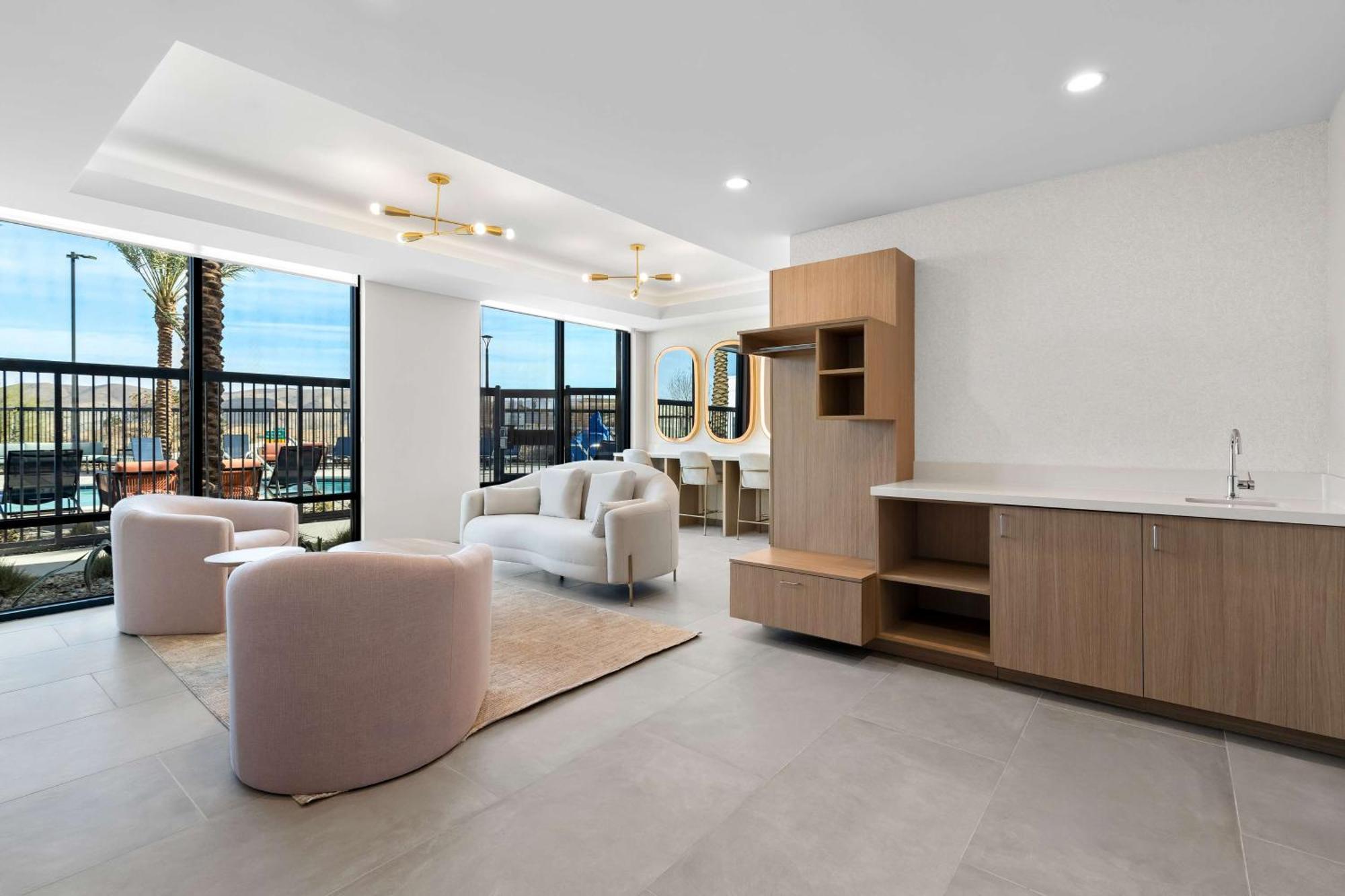 Hampton Inn & Suites Corona, Ca Экстерьер фото