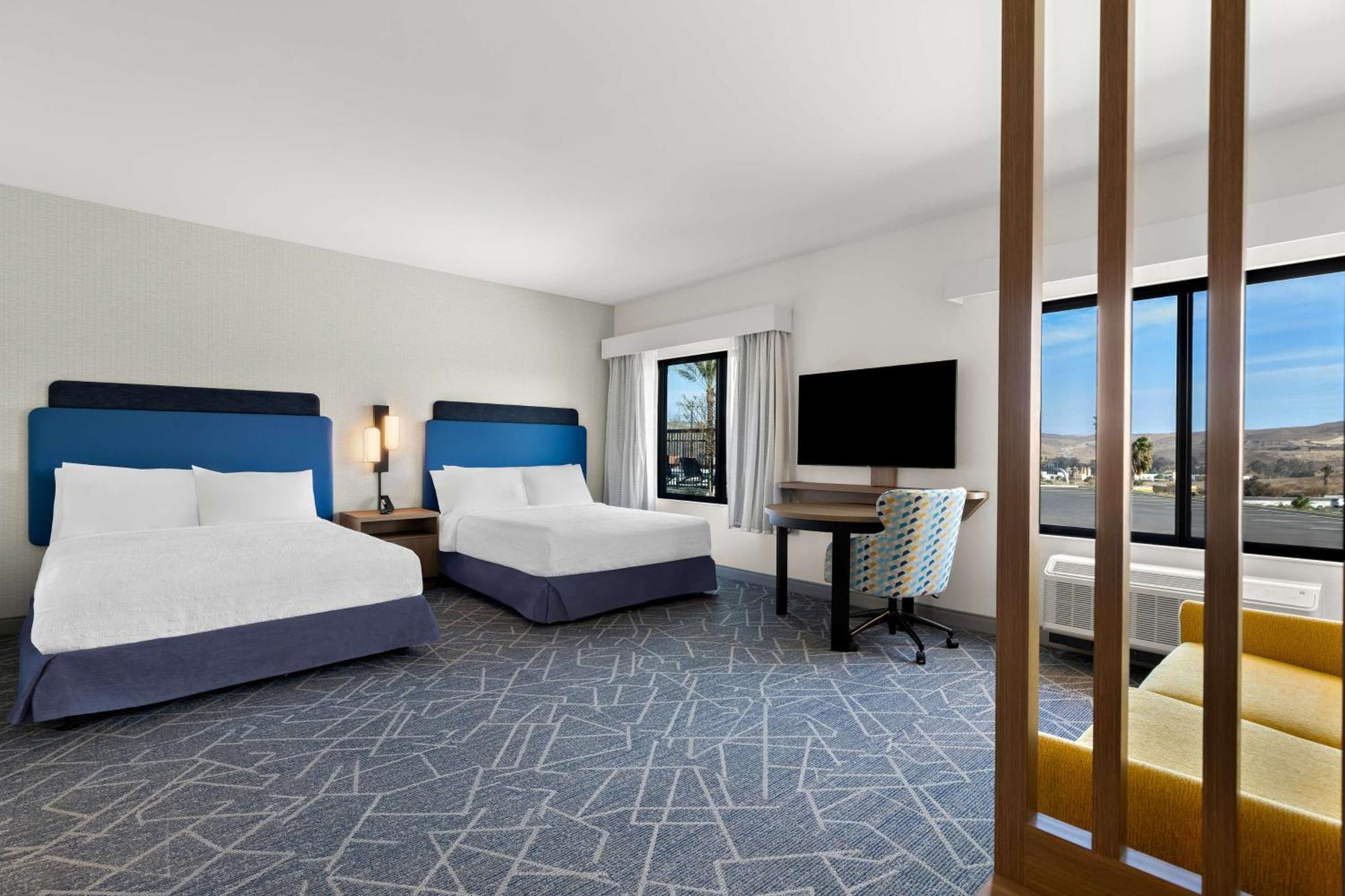 Hampton Inn & Suites Corona, Ca Экстерьер фото